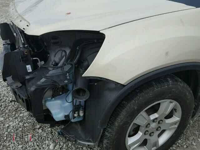 2010 GMC ACADIA - VIN: 1GKLRLED0AJ152196 - Photo 10