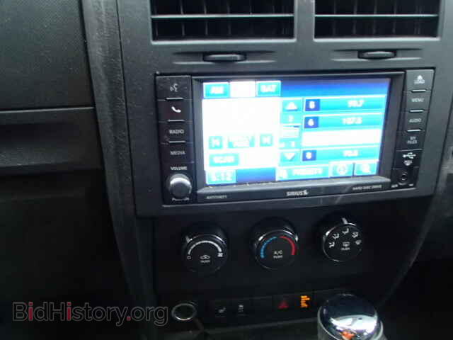 2011 DODGE NITRO - VIN: 1D4PT4GX6BW606390 - Фото 9