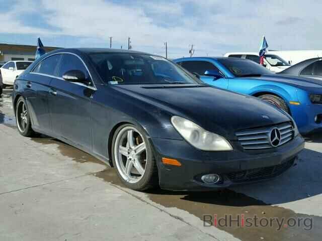 Photo WDDDJ75X06A028368 - MERCEDES-BENZ CLS500 2006