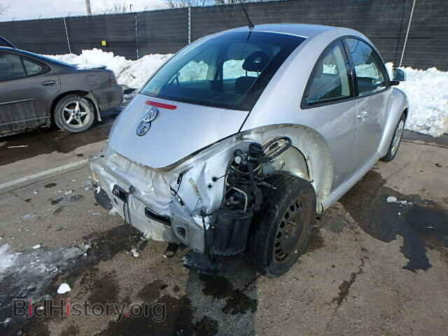 2000 VOLKSWAGEN BEETLE - VIN: 3VWBA21C5YM465874 - Фото 4