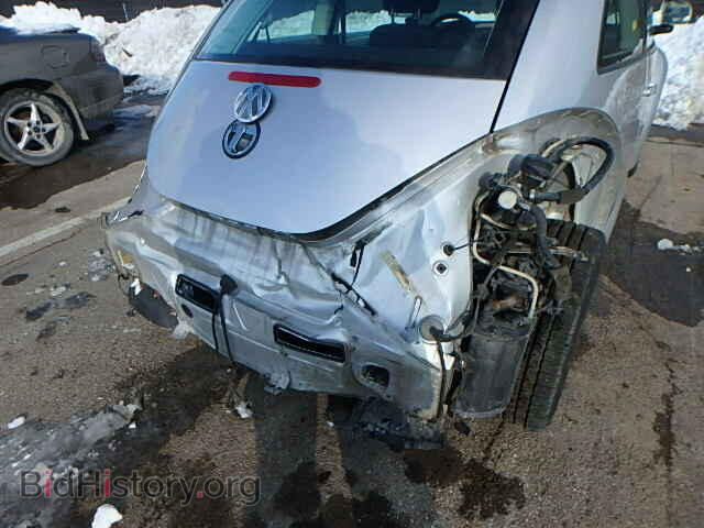 2000 VOLKSWAGEN BEETLE - VIN: 3VWBA21C5YM465874 - Фото 9