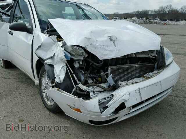 2005 FORD FOCUS - VIN: 1FAFP34N25W193971 - Фото 10