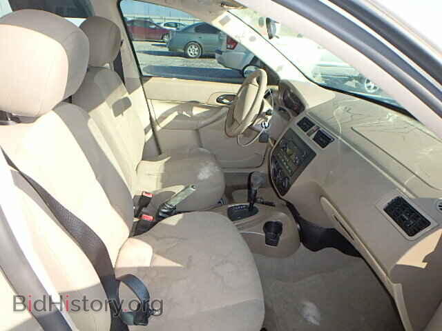 2006 FORD FOCUS - VIN: 1FAFP34N06W207481 - Фото 5