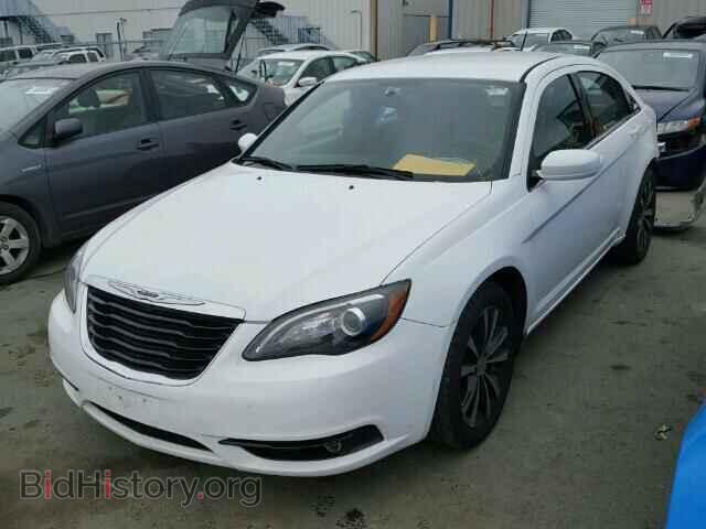 2013 CHRYSLER 200 - VIN: 1C3CCBCG3DN505858 - Фото 2