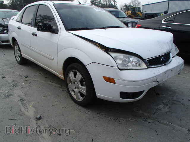 Photo 1FAHP34NX7W197911 - FORD FOCUS 2007