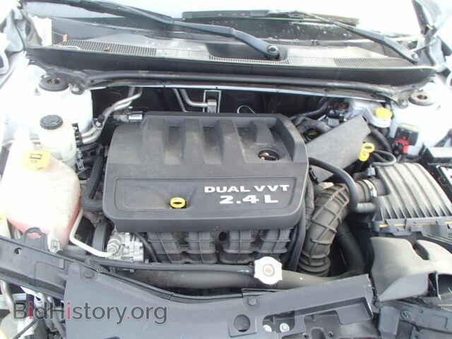 2012 CHRYSLER 200 - VIN: 1C3CCBAB4CN208569 - Фото 7