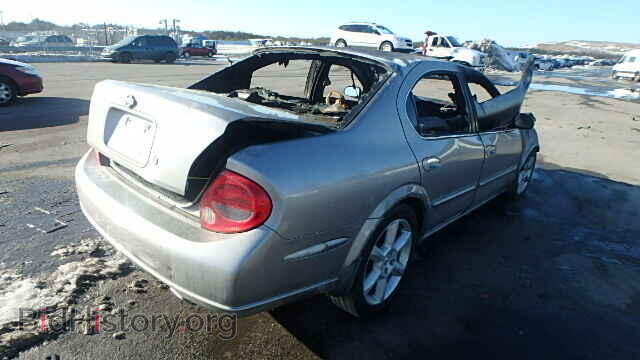 2000 NISSAN MAXIMA - VIN: JN1CA31A6YT030412 - Фото 4