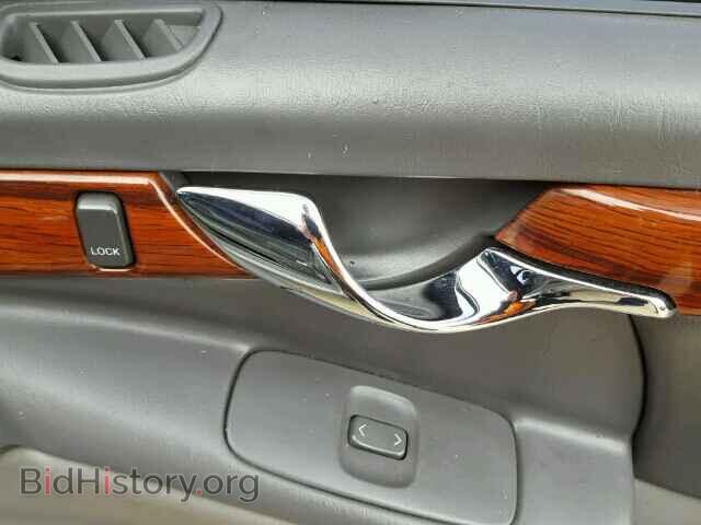 2004 CADILLAC DEVILLE - VIN: 1G6KD54Y04U242900 - Photo 9
