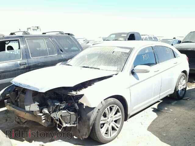 2012 CHRYSLER 200 - VIN: 1C3CCBAB6CN172450 - Фото 2