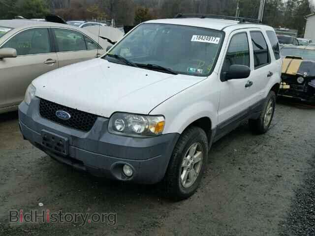 2007 FORD ESCAPE - VIN: 1FMCU03117KC04693 - Фото 2