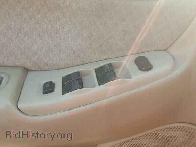 2000 MAZDA 626 - VIN: 1YVGF22C5Y5170346 - Фото 10