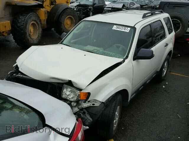 2011 FORD ESCAPE - VIN: 1FMCU0C73BKA08316 - Фото 2