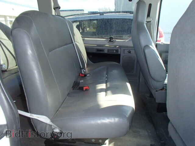 2011 FORD ECONOLINE - VIN: 1FBNE3BL4BDA64395 - Photo 5