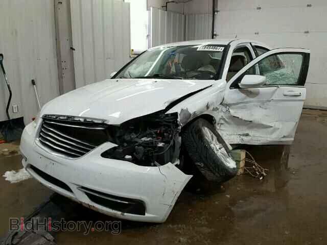 2012 CHRYSLER 200 - VIN: 1C3CCBBG1CN326055 - Фото 2