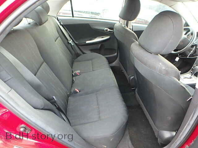 2011 TOYOTA COROLLA - VIN: 2T1BU4EEXBC600378 - Фото 6