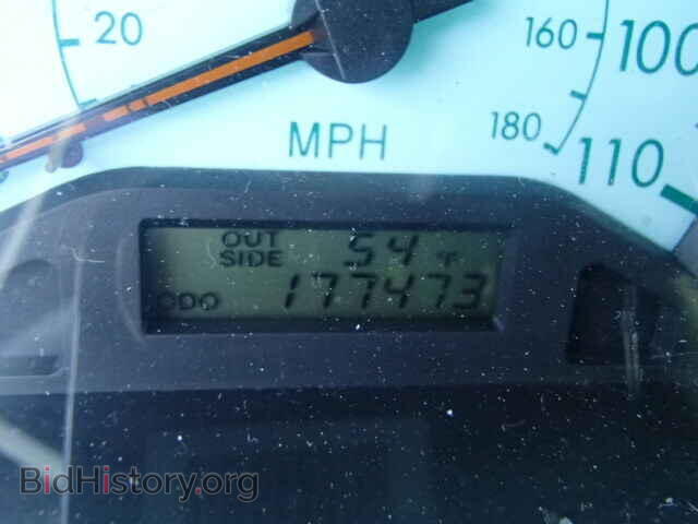 2003 TOYOTA COROLLA - VIN: 1NXBR32E33Z044396 - Photo 8