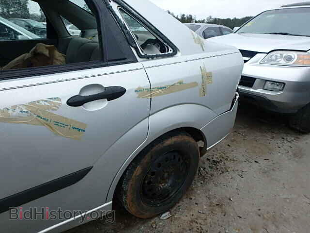 2005 FORD FOCUS - VIN: 1FAFP34N65W104399 - Фото 10