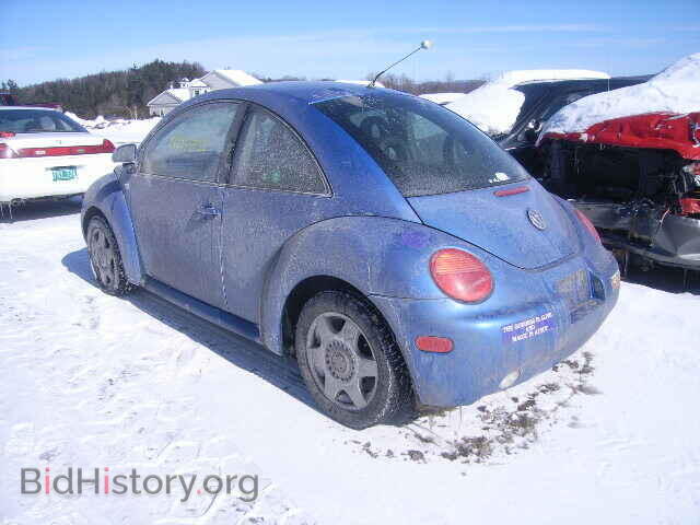 2000 VOLKSWAGEN BEETLE - VIN: 3VWCC21C5YM446174 - Фото 3