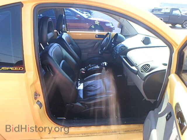 2000 VOLKSWAGEN BEETLE - VIN: 3VWCD21C8YM480834 - Фото 5