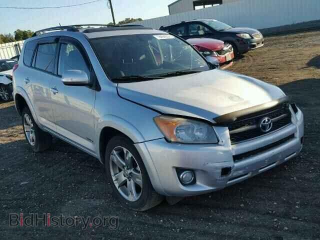 Фотография JTMRF4DV4B5045872 - TOYOTA RAV4 2011