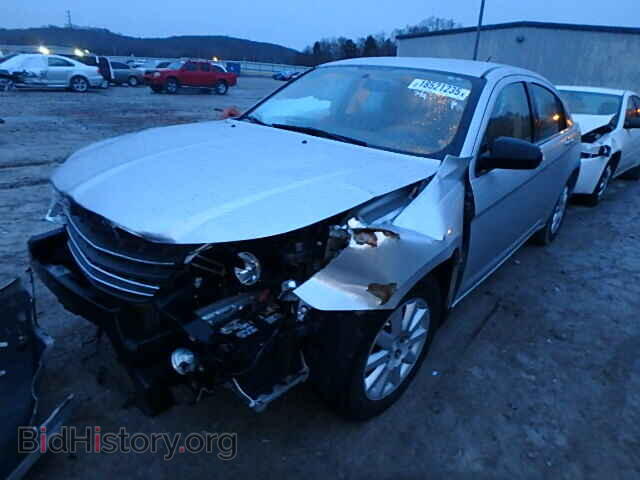 2010 CHRYSLER SEBRING - VIN: 1C3CC4FB9AN227233 - Фото 2