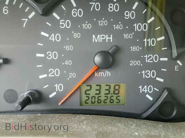 2005 FORD FOCUS - VIN: 1FAFP34N75W120479 - Фото 8