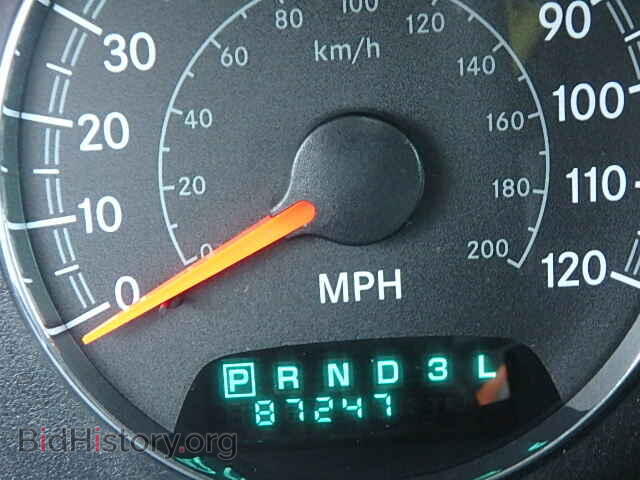 2005 CHRYSLER SEBRING - VIN: 1C3EL55R95N530483 - Фото 8