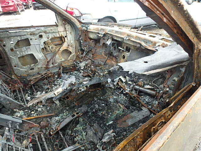 2004 CADILLAC DEVILLE - VIN: 1G6KF57924U243397 - Фото 5
