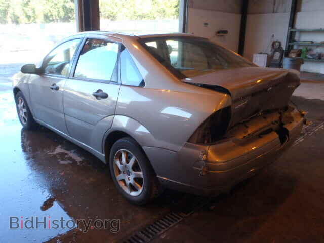 2005 FORD FOCUS - VIN: 1FAFP34N95W299138 - Фото 3