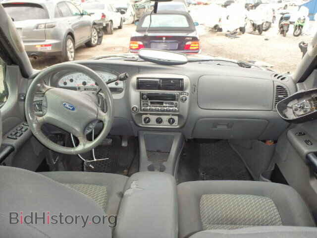 2005 FORD EXPLORER - VIN: 1FMZU67K45UB63669 - Photo 9