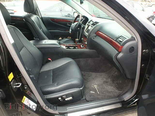 2007 LEXUS LS460 - VIN: JTHGL46F075006921 - Photo 5