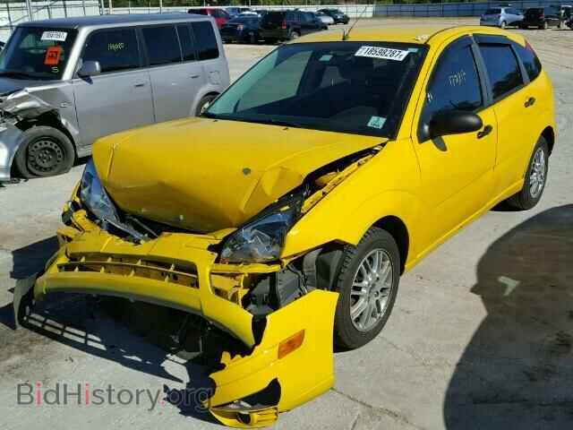 2006 FORD FOCUS - VIN: 1FAFP37N06W143096 - Фото 2