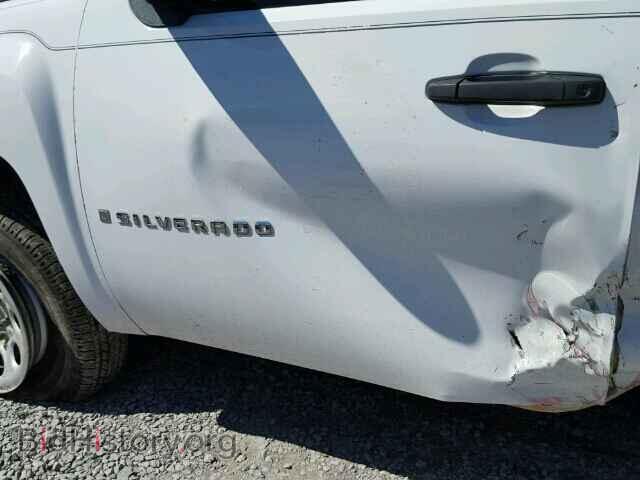 2007 CHEVROLET SILVERADO - VIN: 1GCEC14C07E589796 - Фото 9