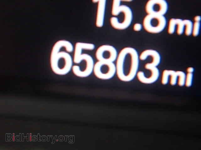 2011 AUDI A8 - VIN: WAURVAFD6BN026680 - Фото 8