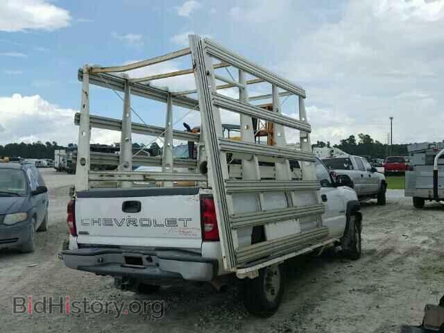 2005 CHEVROLET SILVERADO - VIN: 1GCHC24U55E324042 - Photo 4