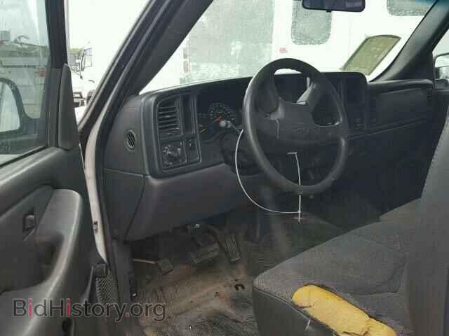 2005 CHEVROLET SILVERADO - VIN: 1GCHC24U55E324042 - Photo 9