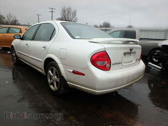 2000 NISSAN MAXIMA - VIN: JN1CA31A5YT206348 - Photo 3