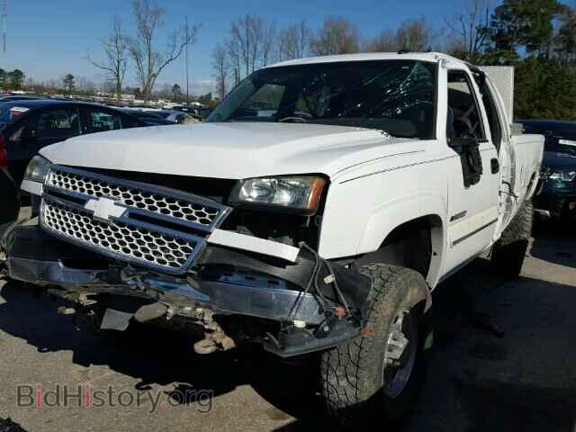 2005 CHEVROLET SILVERADO - VIN: 1GCHK29U75E152124 - Фото 2