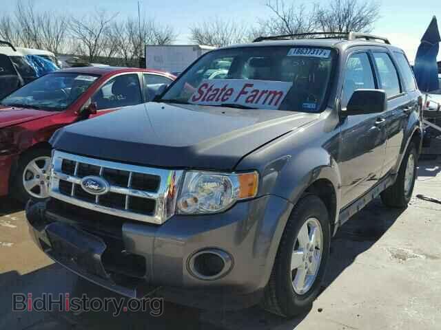 2011 FORD ESCAPE - VIN: 1FMCU0C73BKB78403 - Фото 2