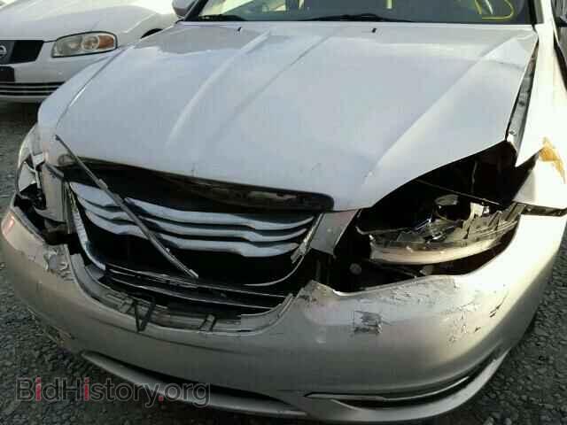 2012 CHRYSLER 200 - VIN: 1C3CCBAB2CN222843 - Фото 9