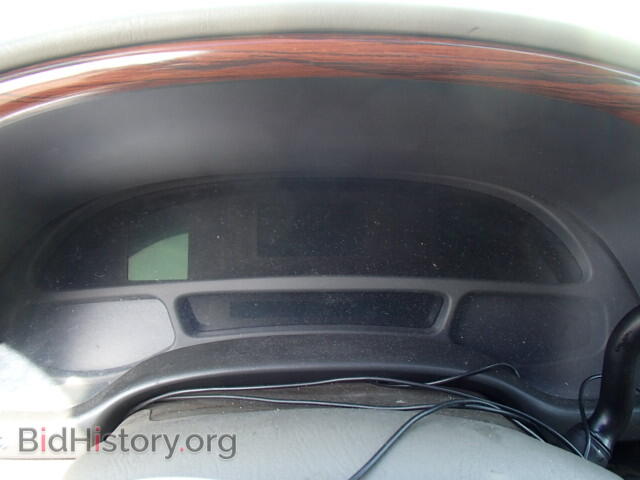 2002 CADILLAC DEVILLE - VIN: 1G6KD54Y72U193367 - Photo 8