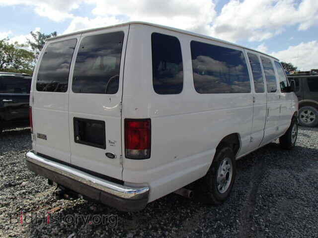 2003 FORD ECONOLINE - VIN: 1FBSS31L03HB47264 - Photo 4