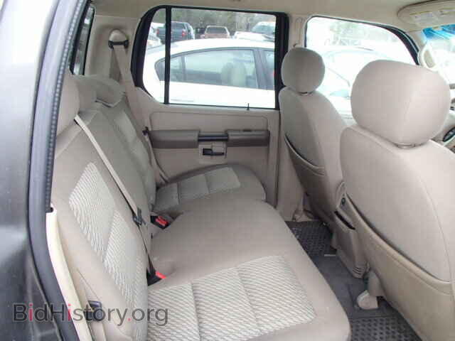 2005 FORD EXPLORER - VIN: 1FMZU67K15UB81076 - Photo 6