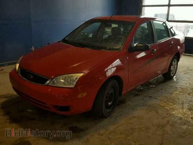 2007 FORD FOCUS - VIN: 1FAHP34N07W213775 - Фото 2