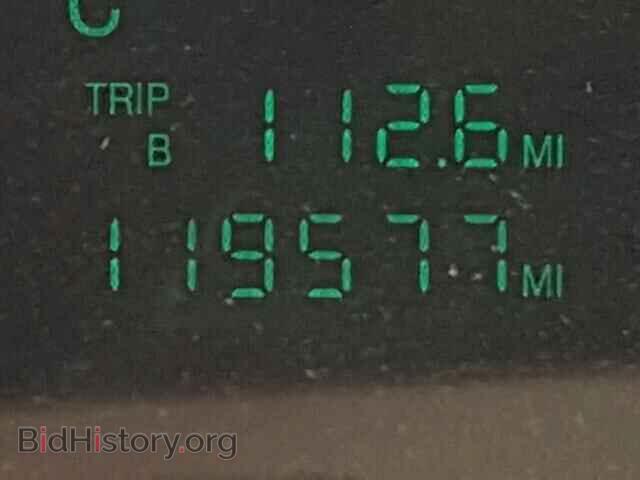 2004 CADILLAC DEVILLE - VIN: 1G6KD54Y44U134926 - Photo 8