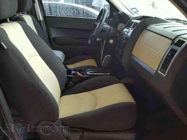 2008 MAZDA TRIBUTE - VIN: 4F2CZ06188KM03727 - Фото 5