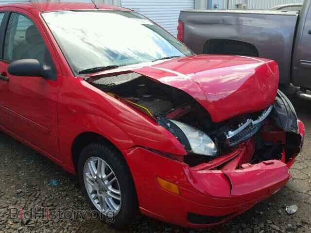 2005 FORD FOCUS - VIN: 1FAFP34N75W228925 - Фото 9
