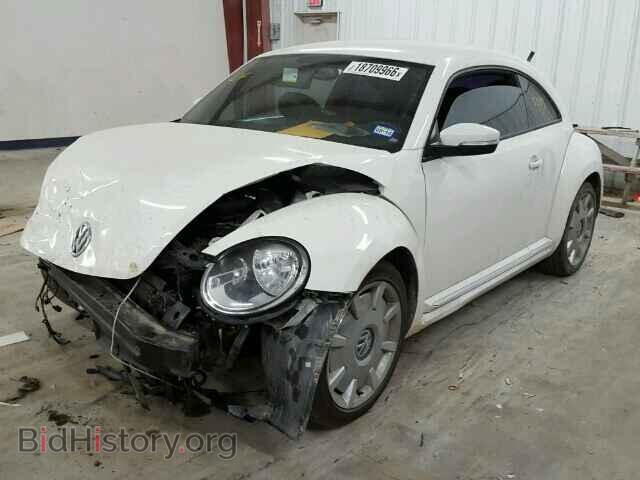 2012 VOLKSWAGEN BEETLE - VIN: 3VWJP7AT9CM624623 - Фото 2