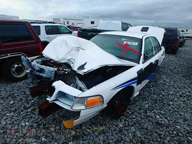 2010 FORD CROWN VIC - VIN: 2FABP7BV0AX110741 - Фото 2