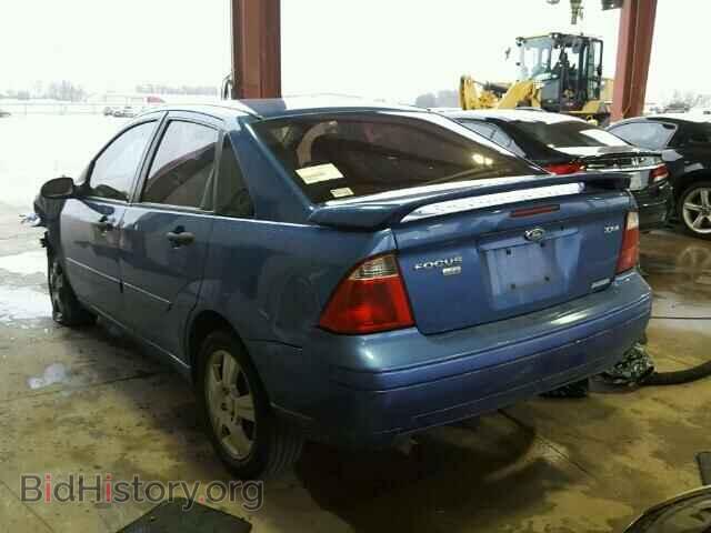 2005 FORD FOCUS - VIN: 1FAFP34N95W304872 - Фото 3